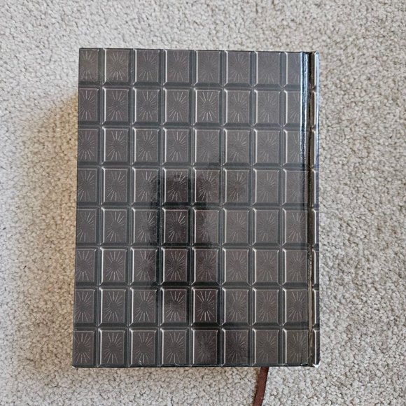 The Golden Book‎ of Chocolate by Carla Bardi, Claire Pietersen - Hardcover - Picture 7 of 7